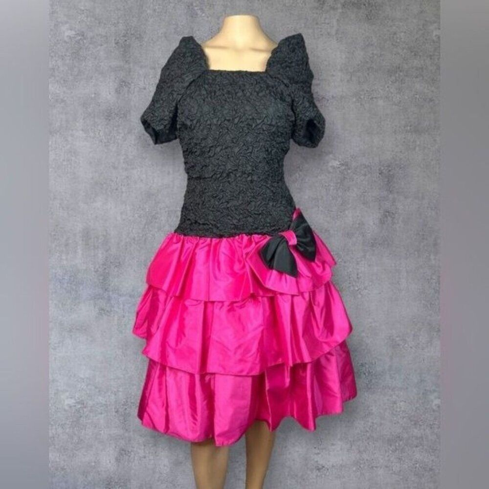 80's Hot Pink Prom